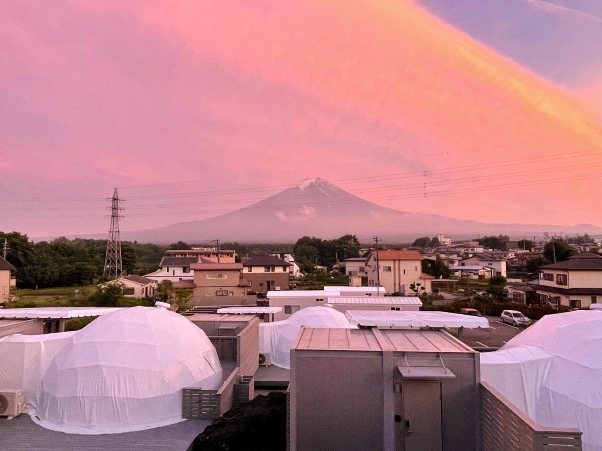 Necoana Glamping富士山景bbqトレーラーヴィラ Фудзикавагутико Экстерьер фото